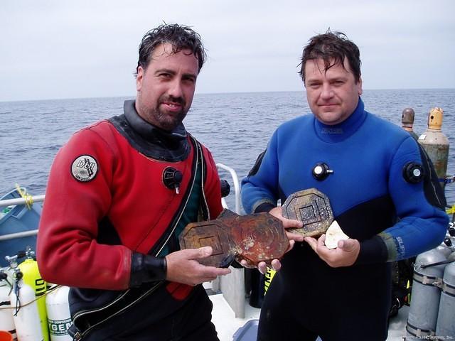 2004 Survey - Phase I

Sea Hunter III - Recovery

Kevin and John

Floor Tiles and Plate Shard

from Seamen's/Firemen's Mess