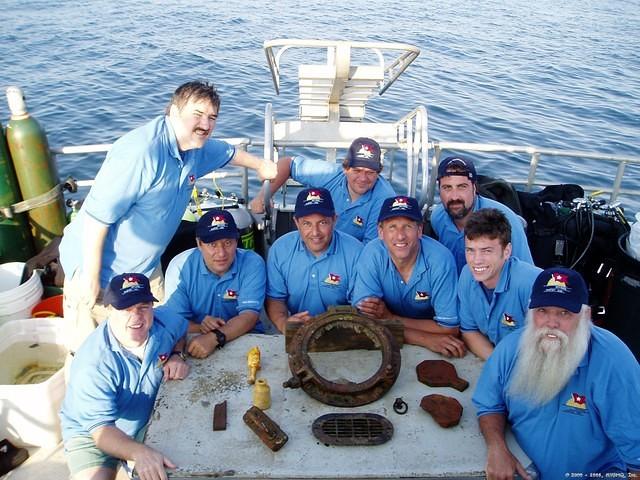 The 2005 Stage 1 Crew. (l-r) Tim, Martin, Vlad, Mark, John, Wes, Kevin, Grant, Norman  