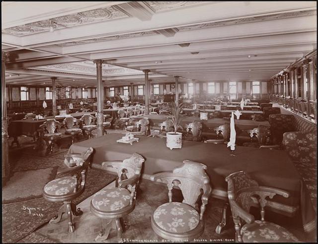 RMS Commonwealth - 1st Class Dining