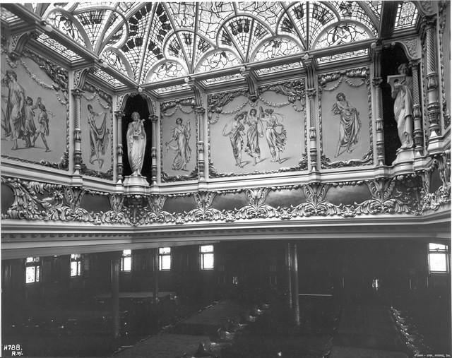 Republic

Stained Glass Dome, First Class Dining Saloon