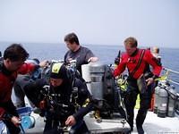 2004 Survey - Phase I

Sea Hunter III - Suiting Up

Kevin, Mark (back), Vlad, John, Wes